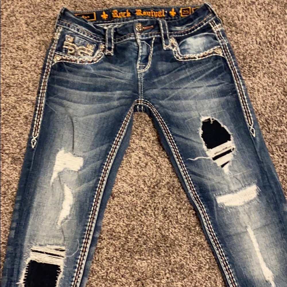 Women’s Rock Revival Sun Skinny Jeans